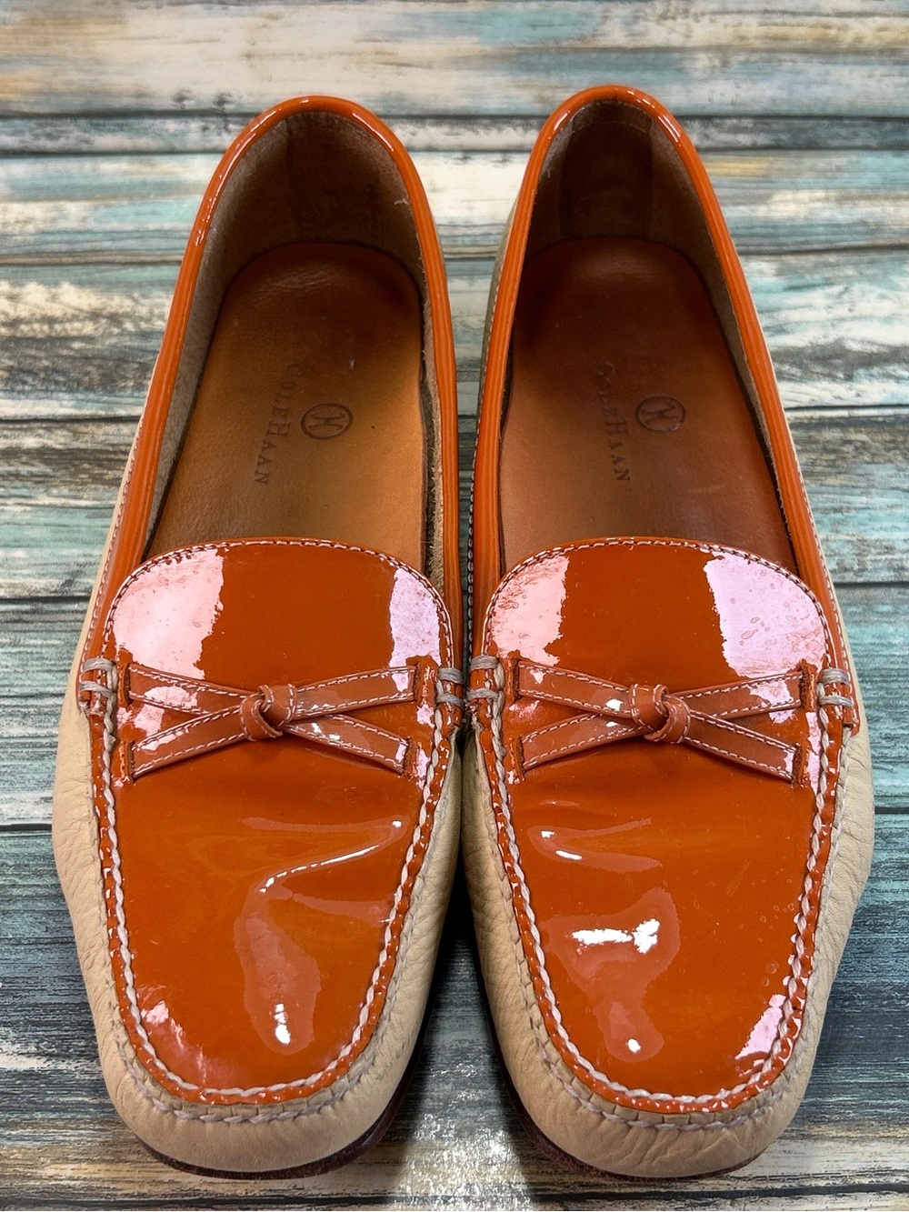 COLE HAAN Bow Flats Size 6B Moc Toe Dress Work Shoe Loafers Beage Orange Leather